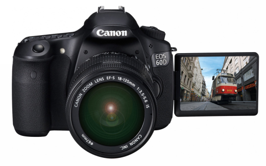 Canon EOS 60D punya LCD putar dan desain antar muka yang baik