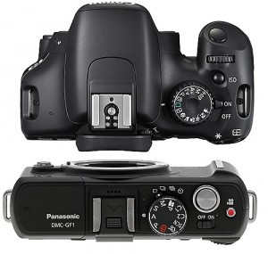 Panasonic GF1, kamera m43 terlihat jauh lebih ramping dibandingkan dengan kamera DSLR pemula Canon