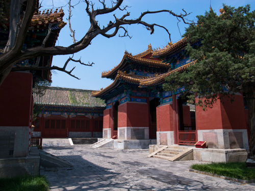 Rumah untuk menyimpan stele di Confucius Temple, Beijing. ISO 80, f/3.5, 1/1050 detik