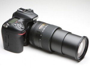 Lensa sapujagat Tamron 16-300mm. Mungkin satu-satunya lensa yang Anda perlukan?