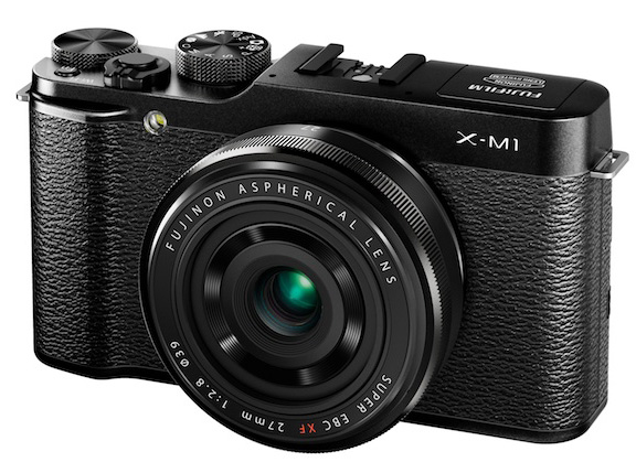Fujifilm X-M1 dan lensa 27mm f/2.8 - Tersedia dalam warna hitam-hitam