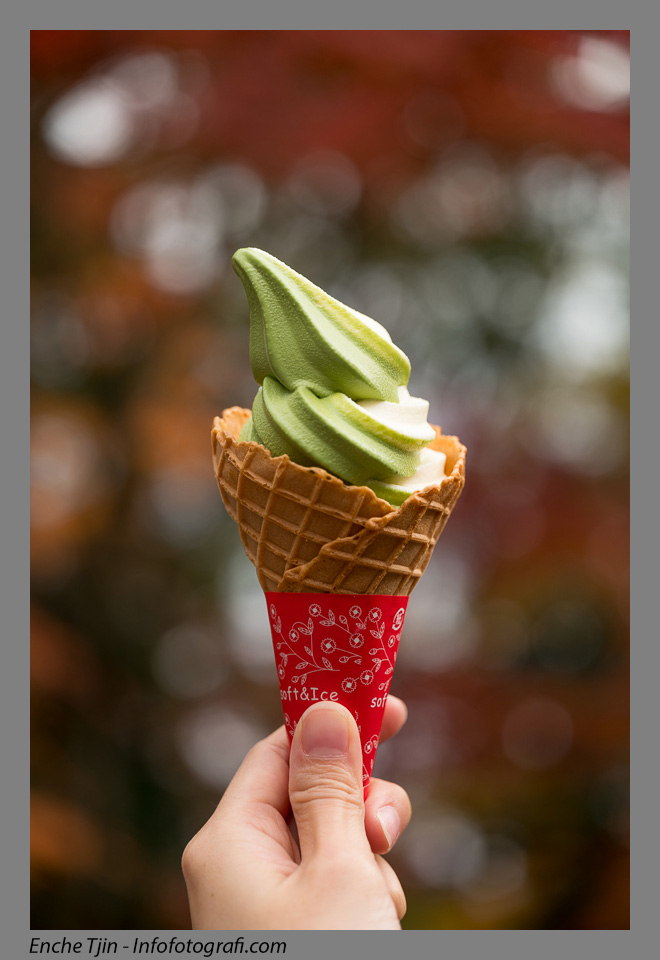 ice-cream-bokeh