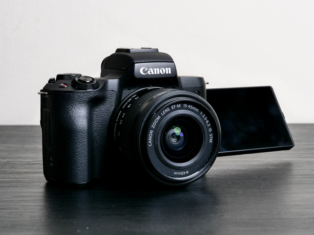 Canon m50 объективы. Canon m1514. Canon m6 portrait. Canon m50 вблизи. Canon m коробка.